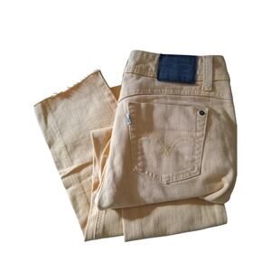 Levi's Cropped Jeans